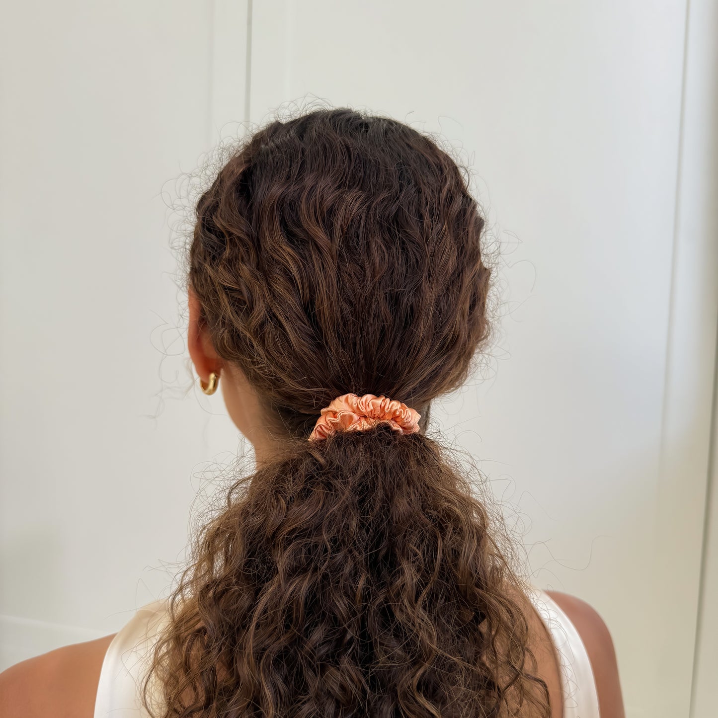 Skinny Silk Scrunchies - Peach