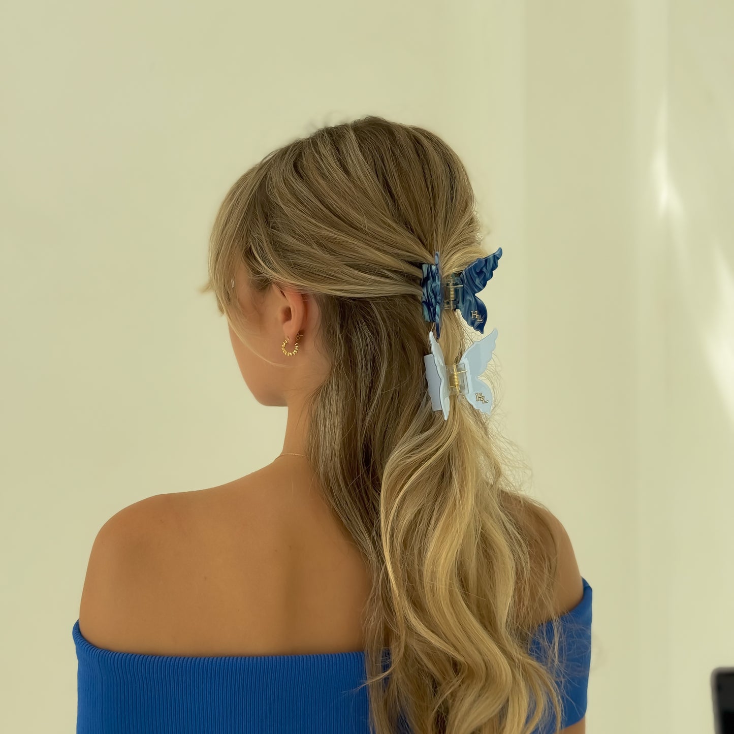 Ecofriendly Acetate Butterfly Claw - Arctic Blue
