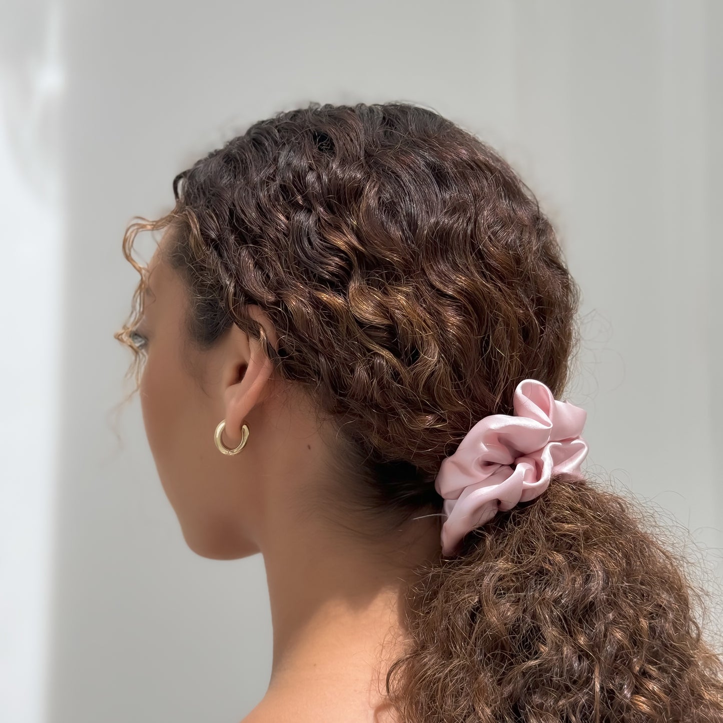 Organic Premium Silk Scrunchie - Pink