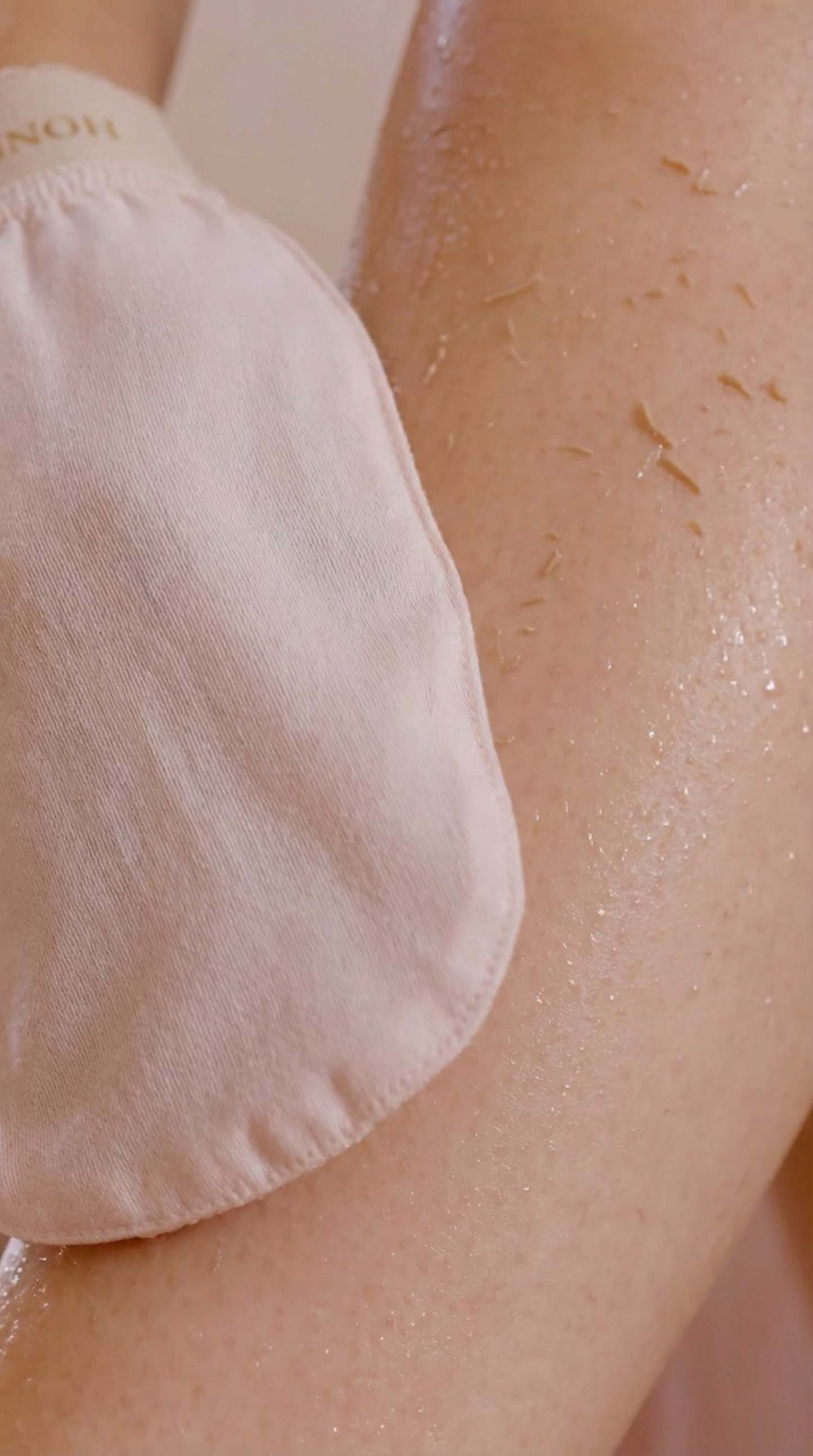 Mulberry Silk Exfoliating Mitt - Body & Face