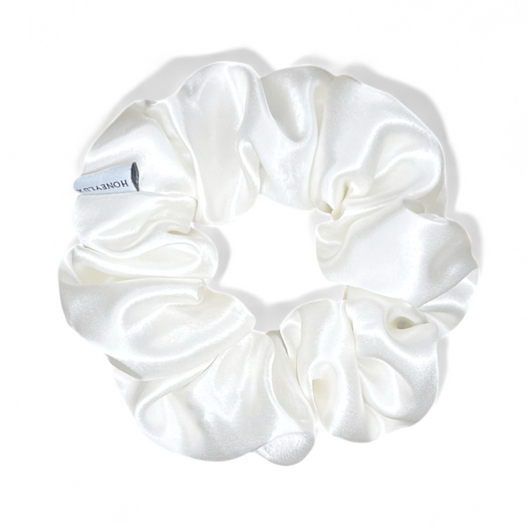 Organic Premium Silk Scrunchie - Bela