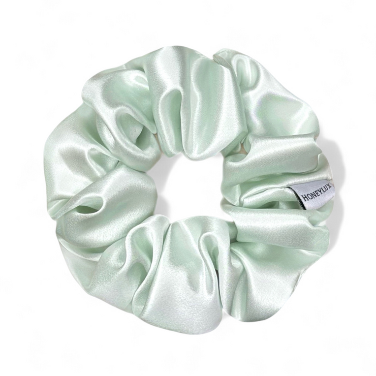 Organic Premium Silk Scrunchie - Wintergreen